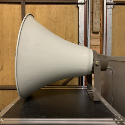 Used Toa TC-25ML 500mm horn with integral 25w driver and transformer – Please note that these horns are for personal collection only