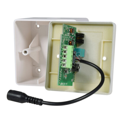 AV:Link 122.383 Bluetooth receiver wallplate and backbox