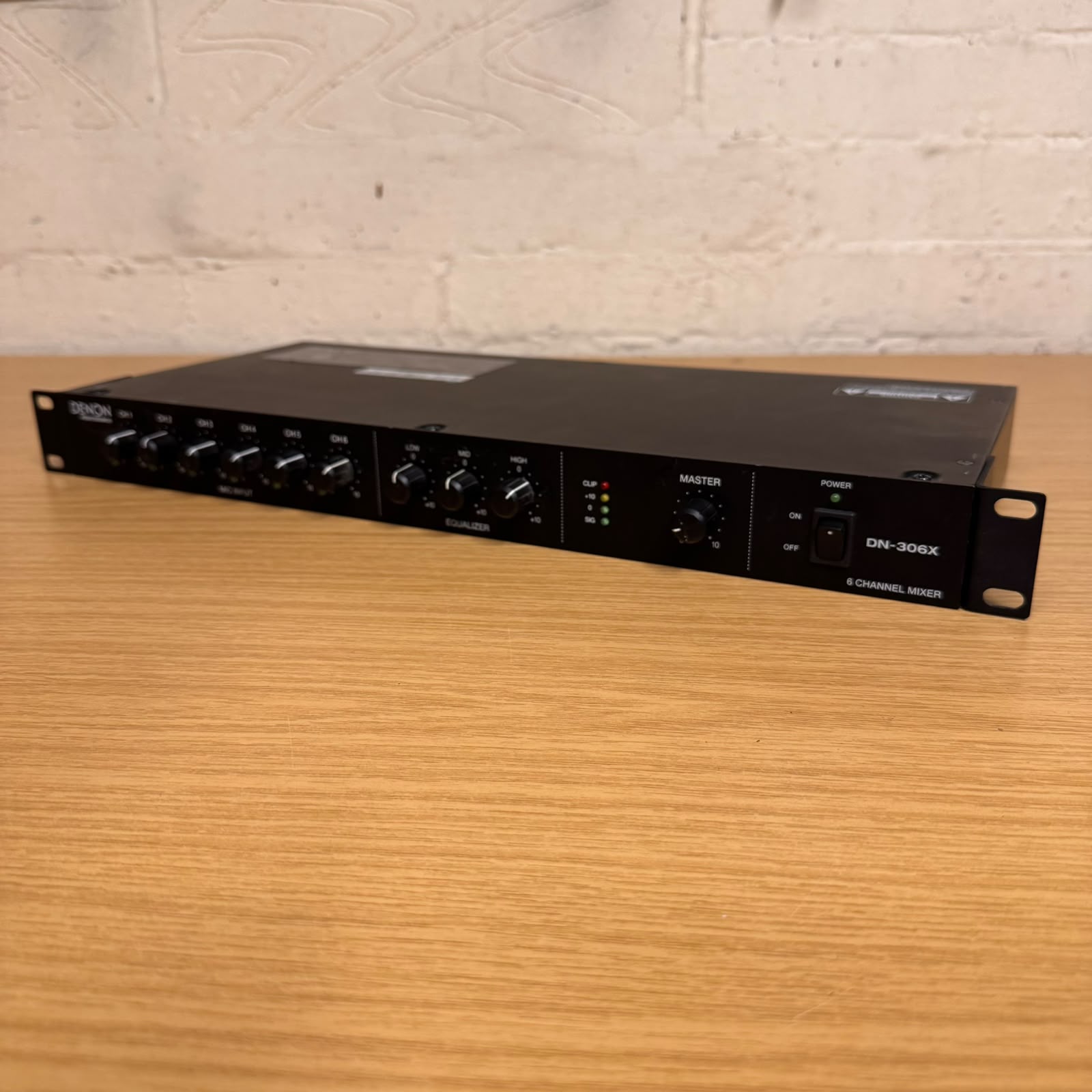 Denon DN-306X 6-channel mixer - used